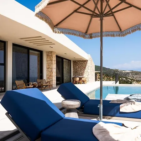 Hotel Seaview Villas In *