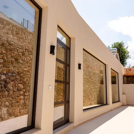 Hotel Seaview Villas In *