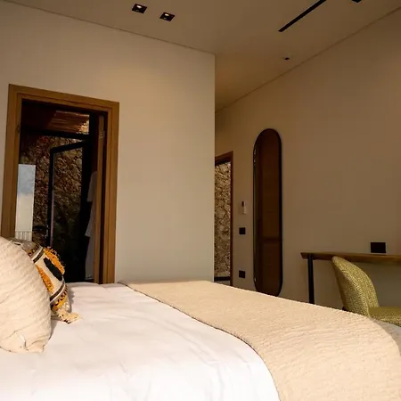 Seaview Villas In Hotel