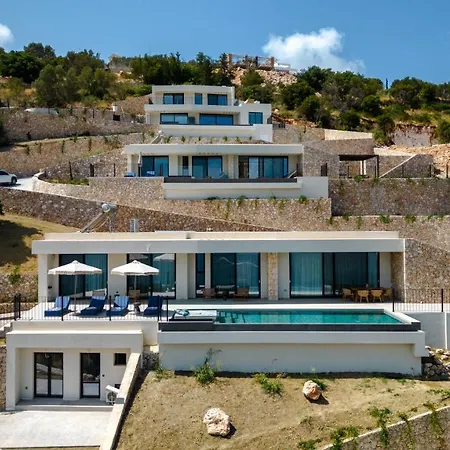 Seaview Villas In Hotel